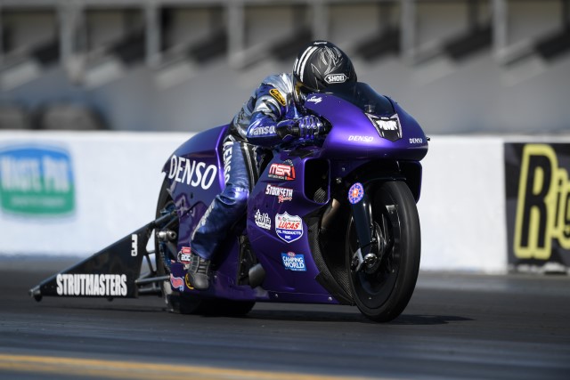 nhra pro stock motorcycle