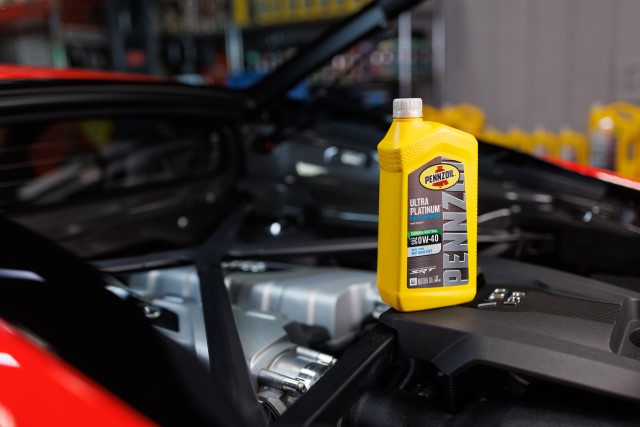 US Pennzoil Ultra Platinum on Engine